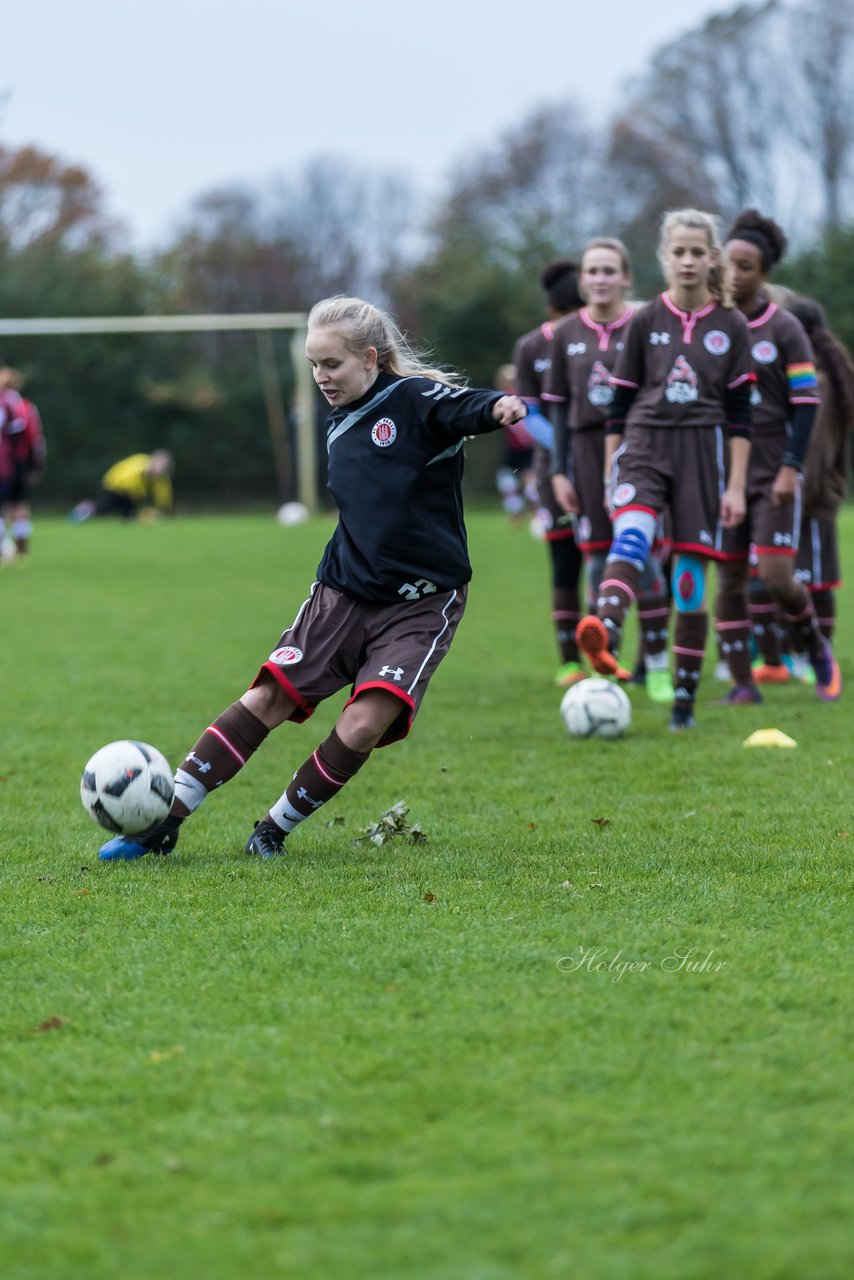 Bild 62 - C-Juniorinnen Halstenbek-Rellingen - St.Pauli : Ergebnis: 0:5